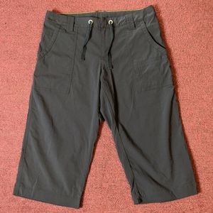 Sz small Lucy capris